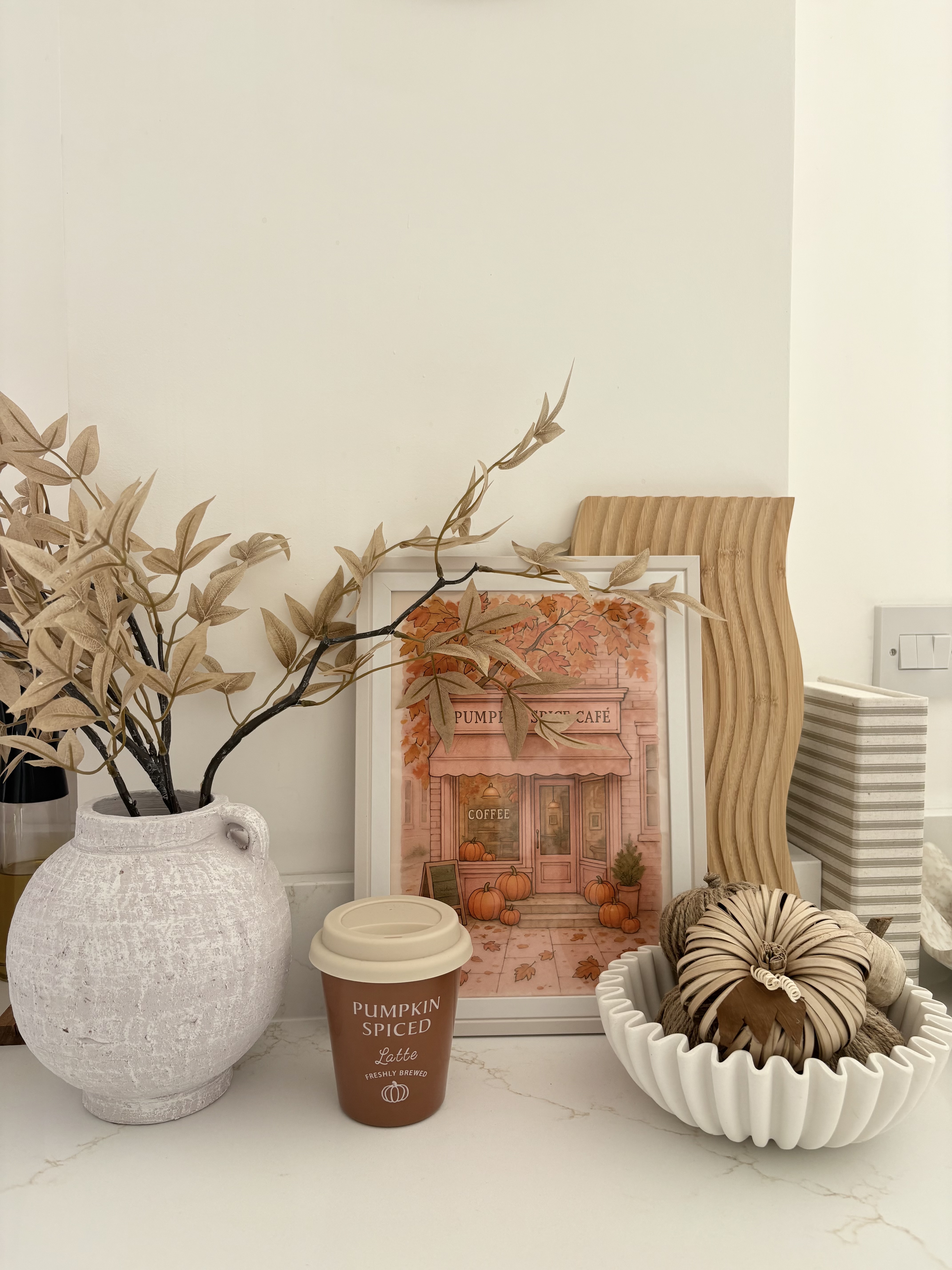 Pumpkin Spice Café Wall Art – Cozy Autumn Coffee Shop Print with Pumpkins & Fall Leaves